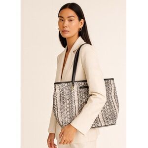 Diane von Furstenberg Sultra Ready-To-Go Python Leather Tote Bag in Black